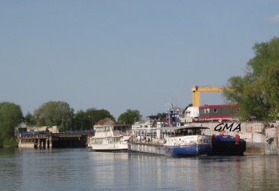 l'aventura.JPG (420.47 Kio) Vu 7322 fois l'aventura.JPG