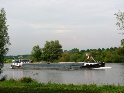 Enja-1-31-05-2018-Oeffelt (2).JPG (199.19 Kio) Vu 1739 fois Enja-1-31-05-2018-Oeffelt (2).JPG