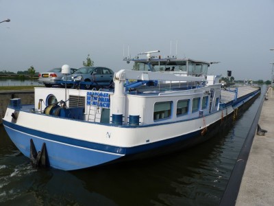 hendrika-3-06-05-2011.jpg (68.46 Kio) Vu 1743 fois hendrika-3-06-05-2011.jpg