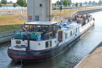 Elodie-2-18-07-2018-sluis-Lith (2).jpg (108.27 Kio) Vu 4463 fois Elodie-2-18-07-2018-sluis-Lith (2).jpg