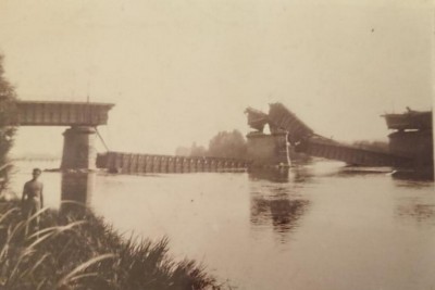 Briare.jpg (40.31 Kio) Vu 14330 fois Briare.jpg