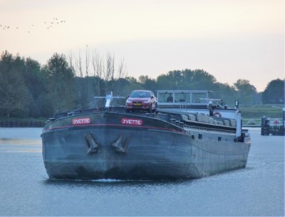 2.jpg (62.41 Kio) Vu 1568 fois 2.jpg