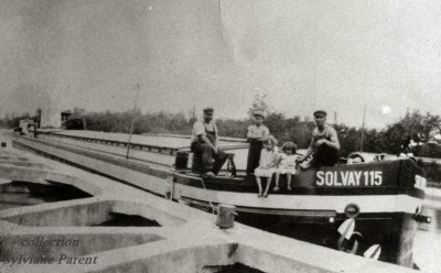 SLV 115 Famille PORA JB.jpg (135.64 Kio) Vu 6155 fois SLV 115 Famille PORA JB.jpg