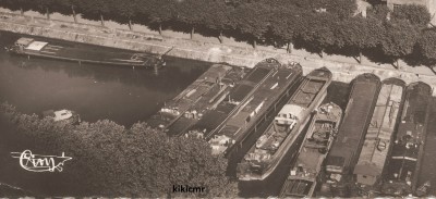 Montceau-les-Mines (S.-et-L.) - Place de l'Hôtel de Ville et le canal - Vue aérienne (3) (red).jpg (435.76 Kio) Vu 2454 fois Montceau-les-Mines (S.-et-L.) - Place de l'Hôtel de Ville et le canal - Vue aérienne (3) (red).jpg
