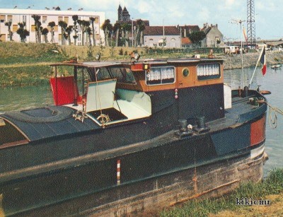 St-Jean-de-Losne (Côte-d'Or) - Les rives de la Saône - GIL-RAY (dét).jpg (115.34 Kio) Vu 4444 fois St-Jean-de-Losne (Côte-d'Or) - Les rives de la Saône - GIL-RAY (dét).jpg