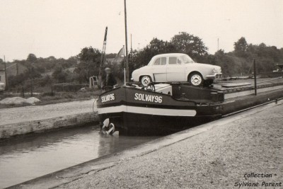 SLV 96 avec voiture.jpg (131.83 Kio) Vu 3964 fois SLV 96 avec voiture.jpg