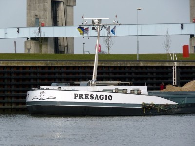 presagio-2-18-03-2.jpg (88.19 Kio) Vu 1383 fois presagio-2-18-03-2.jpg