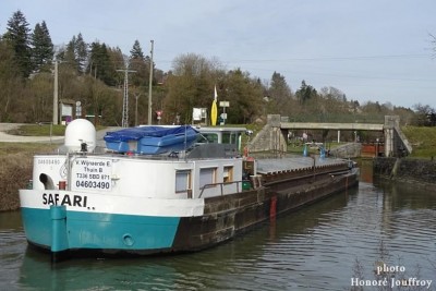 safari sur le doubs - février 2019 - photo H Jouffroy.jpg