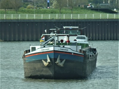 Poseidon-1-09-04-2019-sluis-Lith.jpg