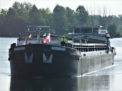 Beneficio-4-09-05-2019-sluis-Lith (2).JPG (194.31 Kio) Vu 1828 fois Beneficio-4-09-05-2019-sluis-Lith (2).JPG