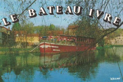 Le bateau ivre - Une péniche sur le Loing - Moret-sur-Loing (red).jpg