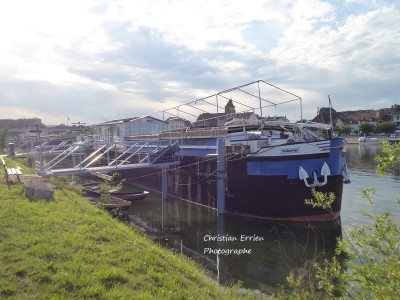 Losne Liberty2.JPG (192.62 Kio) Vu 1297 fois Losne Liberty2.JPG