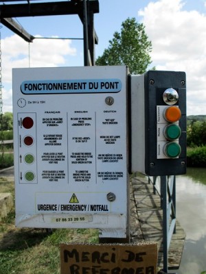 IMG_0486 (Copier).JPG (87.59 Kio) Vu 6769 fois IMG_0486 (Copier).JPG