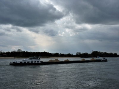 IJsseldiep-2-12-04-2019-Oosterhout (2) (1).jpg (64.26 Kio) Vu 1274 fois IJsseldiep-2-12-04-2019-Oosterhout (2) (1).jpg