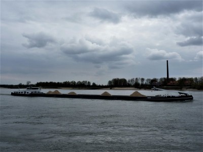 IJsseldiep-1-12-04-2019-Oosterhout (2) (1).jpg (65.08 Kio) Vu 1274 fois IJsseldiep-1-12-04-2019-Oosterhout (2) (1).jpg