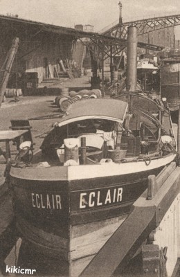 Paris (XIXe) - Le canal de l'Ourcq - La passerelle (2) red.jpg (193.69 Kio) Vu 1443 fois Paris (XIXe) - Le canal de l'Ourcq - La passerelle (2) red.jpg