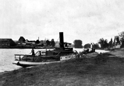 Remorqueur Guêpe 3 (.....)(5) (16,10m x 3,05m)(60cv vapeur)(1907 Nantes).jpg (94.45 Kio) Vu 1390 fois Remorqueur Guêpe 3 (.....)(5) (16,10m x 3,05m)(60cv vapeur)(1907 Nantes).jpg