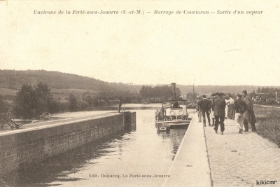 PAQUEBOT 4 - Environs de la Ferté-sous-Jouarre (S.-et-M.) - Barrage de Courtaron - Sortie d'un vapeur (1) (red).jpg (145.55 Kio) Vu 2462 fois PAQUEBOT 4 - Environs de la Ferté-sous-Jouarre (S.-et-M.) - Barrage de Courtaron - Sortie d'un vapeur (1) (red).jpg