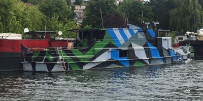 Undinelux j2.jpg (235.75 Kio) Vu 6180 fois Undinelux j2.jpg