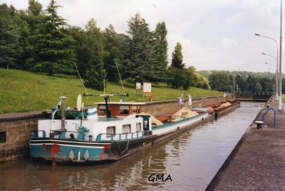 love story-pontoise-30_07_2000@GM.jpg (231.32 Kio) Vu 4690 fois love story-pontoise-30_07_2000@GM.jpg