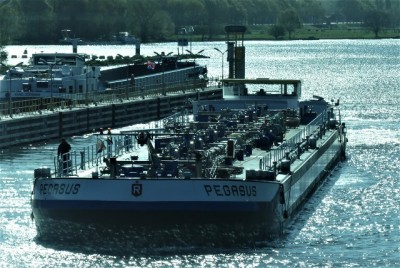 1.jpg (120.31 Kio) Vu 1593 fois 1.jpg