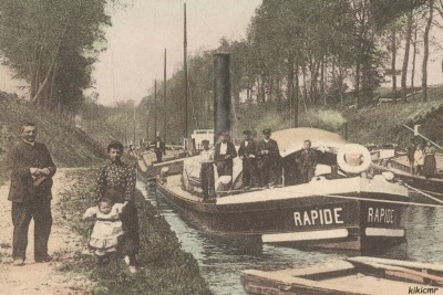 RAPIDE - Lesdins - Arrivée de la rame - Le RAPIDE (2) (red).jpg