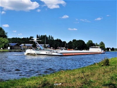 Margje-25-06-2020-Nico-van-der-Linden (2) (1).jpg (127.76 Kio) Vu 3502 fois Margje-25-06-2020-Nico-van-der-Linden (2) (1).jpg