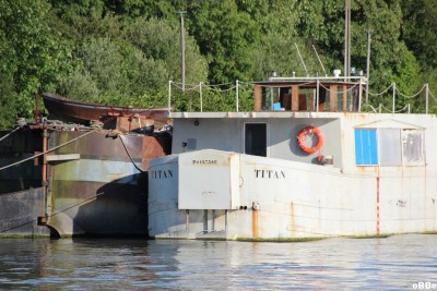 IMG_1558.JPG (166.52 Kio) Vu 6184 fois IMG_1558.JPG