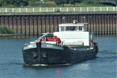 1.jpg (71.88 Kio) Vu 1722 fois 1.jpg