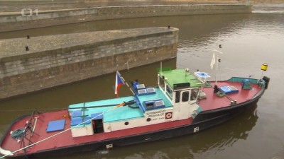 OMMOORD - coque sortie chantier (c).jpg