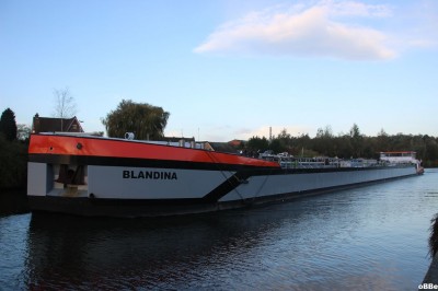 IMG_1638.JPG (93.32 Kio) Vu 1159 fois IMG_1638.JPG