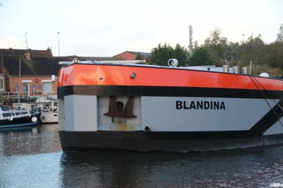 IMG_1637.JPG (103.4 Kio) Vu 1171 fois IMG_1637.JPG