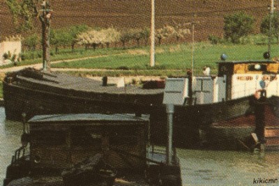 Einville (Meurthe-et-Moselle) - Le canal (4) (red).jpg (207.9 Kio) Vu 5506 fois Einville (Meurthe-et-Moselle) - Le canal (4) (red).jpg