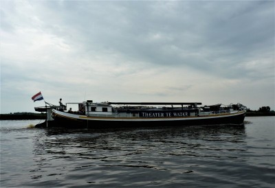 Verwondering-Theater-3-07-06-2014 (2).jpg (63.55 Kio) Vu 1516 fois Verwondering-Theater-3-07-06-2014 (2).jpg