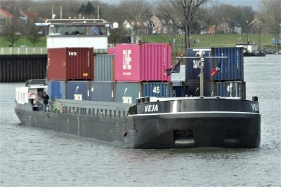 Veja-5-12-01-2021-sluis-Lith (2).JPG (210.1 Kio) Vu 1726 fois Veja-5-12-01-2021-sluis-Lith (2).JPG