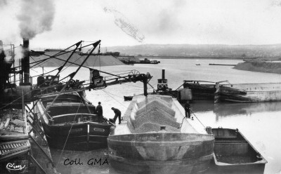 verneuil-magenta+champagne-CP-cim-2.jpg (743.85 Kio) Vu 1515 fois verneuil-magenta+champagne-CP-cim-2.jpg