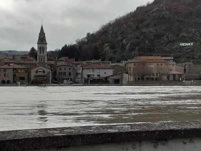 Andance depuis Andancette (Copier).jpg (131.09 Kio) Vu 51396 fois Andance depuis Andancette (Copier).jpg