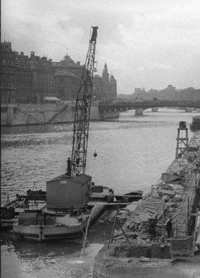 9-Ponton grue HERON.JPG (71.49 Kio) Vu 1131 fois 9-Ponton grue HERON.JPG