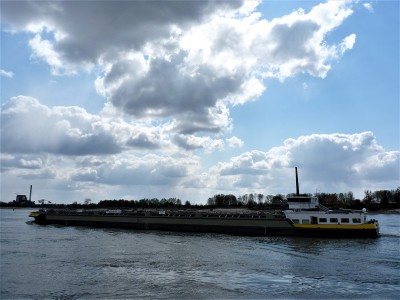 Oranje-Nassau-4-13-04-2019-Oosterhout (2).JPG (172.87 Kio) Vu 1137 fois Oranje-Nassau-4-13-04-2019-Oosterhout (2).JPG