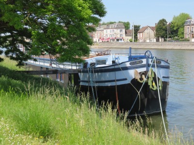 dolmen-creil-av.JPG (1.27 Mio) Vu 2541 fois dolmen-creil-av.JPG