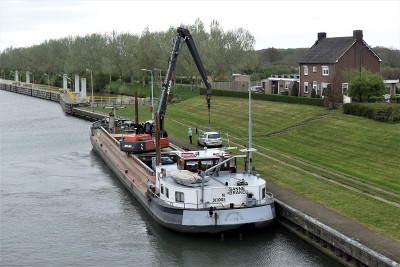 Sanne-4-13-16-04-2020-sluis-Sambeek.JPG