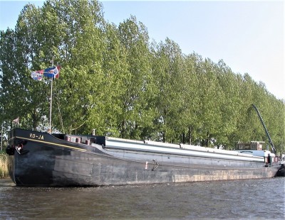 ro-ja-1-24-04-2009 (2).JPG (301.68 Kio) Vu 858 fois ro-ja-1-24-04-2009 (2).JPG