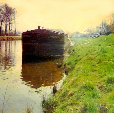 MARIE-THERESE à Strasbourg en 1966 (1).jpg (238.72 Kio) Vu 1245 fois MARIE-THERESE à Strasbourg en 1966 (1).jpg