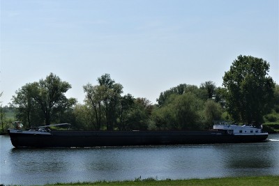 Josephina-1-04-05-2022-Grave (2).JPG (184.1 Kio) Vu 2885 fois Josephina-1-04-05-2022-Grave (2).JPG