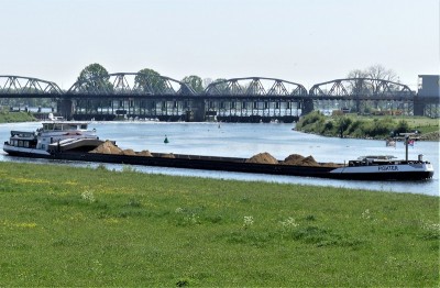 Fighter-1-04-05-2022-Grave (2).JPG (244.82 Kio) Vu 961 fois Fighter-1-04-05-2022-Grave (2).JPG