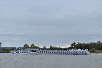 Rembrandt-van-Rijn-3-15-04-2022-Lobith (2).JPG
