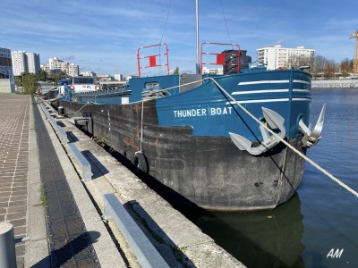 Thunder Boat f1.jpeg (296.35 Kio) Vu 852 fois Thunder Boat f1.jpeg
