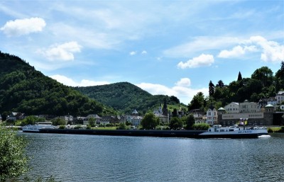 Splendid-1-09-07-2016-Traben-Trarbach (2).JPG (201.56 Kio) Vu 1091 fois Splendid-1-09-07-2016-Traben-Trarbach (2).JPG