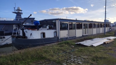 Daphnee02.jpg (252.86 Kio) Vu 2725 fois Daphnee02.jpg