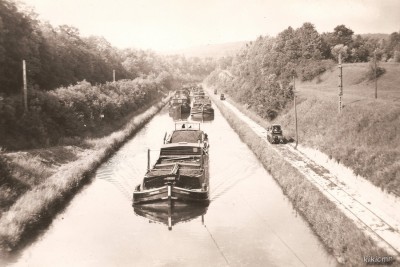 Mauvages - HAUT-BARR - croisement rames.jpg